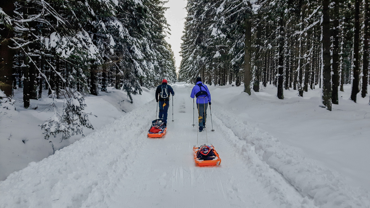 Trainingstour im Harz zur Vorbereitung auf eine Wintertour (Foto: Malte Hübner)