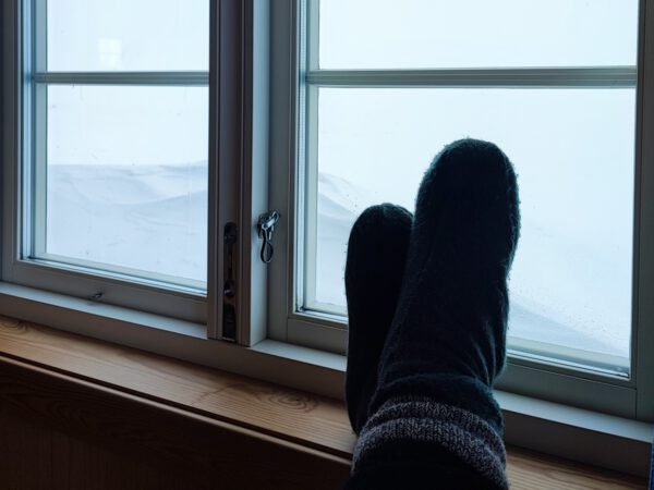 Entspannter Tag auf Winter-Hüttentour (Foto: Malte Hübner)